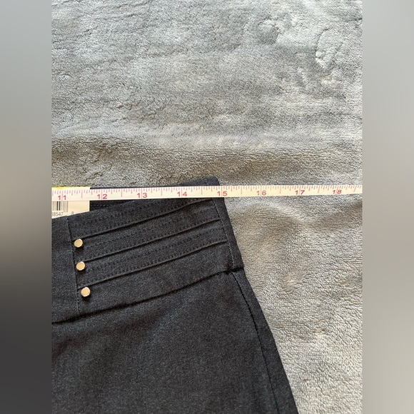 JM Collection Women’s Studded Rivet Pants in Waverly Denim, size M, NWT! - Picture 8 of 9